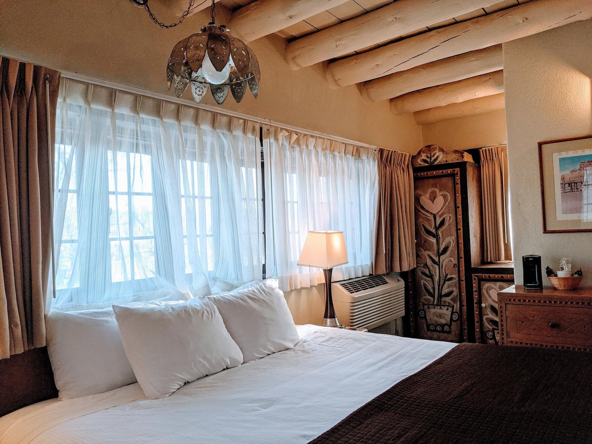 Sagebrush Inn & Suites Taos Dış mekan fotoğraf
