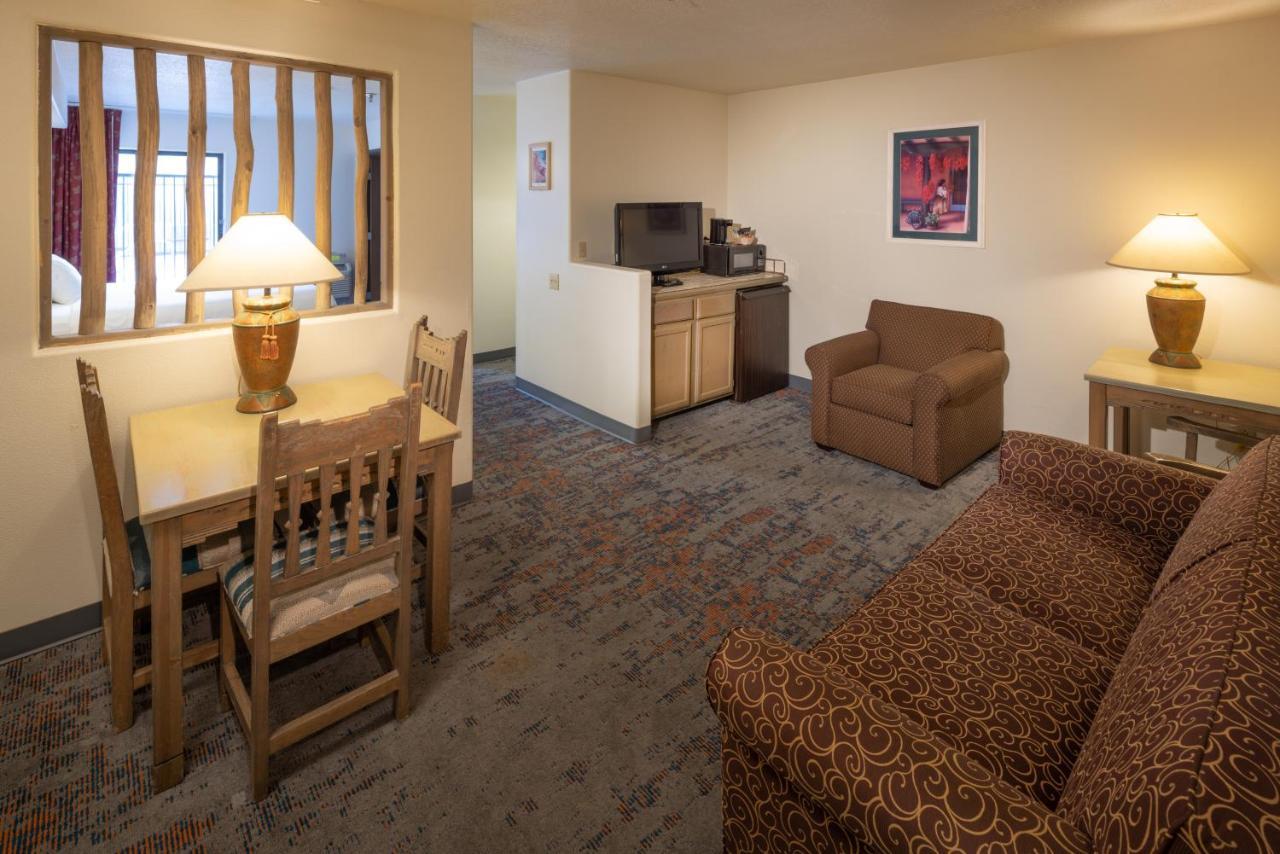 Sagebrush Inn & Suites Taos Dış mekan fotoğraf