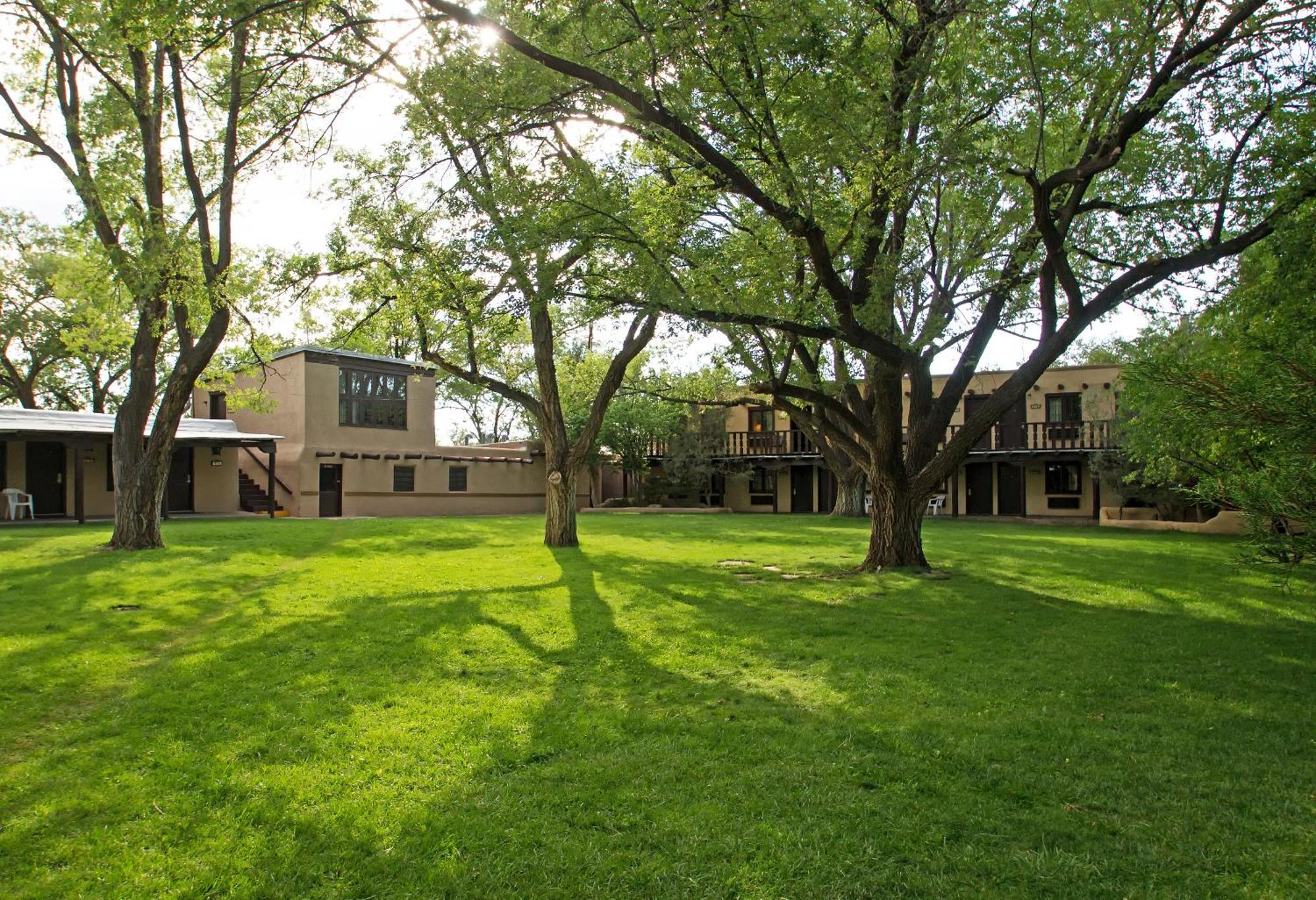 Sagebrush Inn & Suites Taos Dış mekan fotoğraf